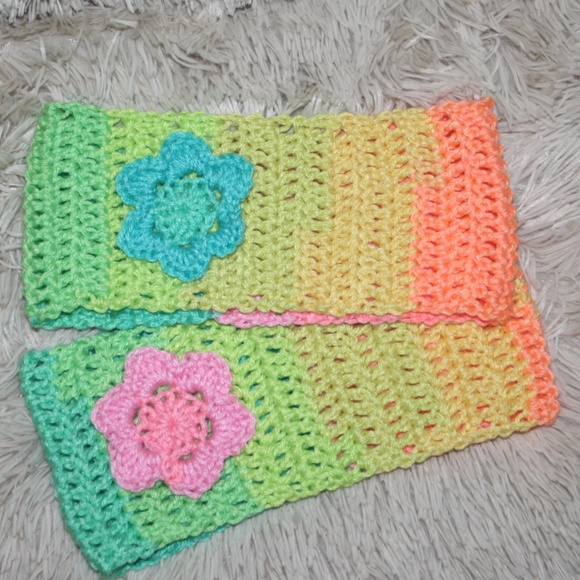 Beautiful colorful winter earwarmers Headband NWOT - Picture 2 of 5